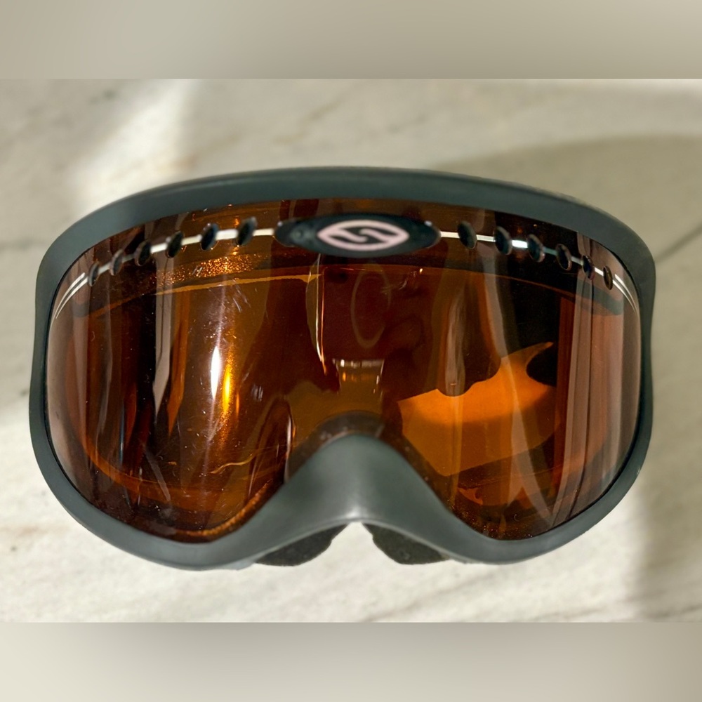 Smith Optics Ski Snowboard Goggles Glasses – Amber Lens, Unisex Adjustable Strap